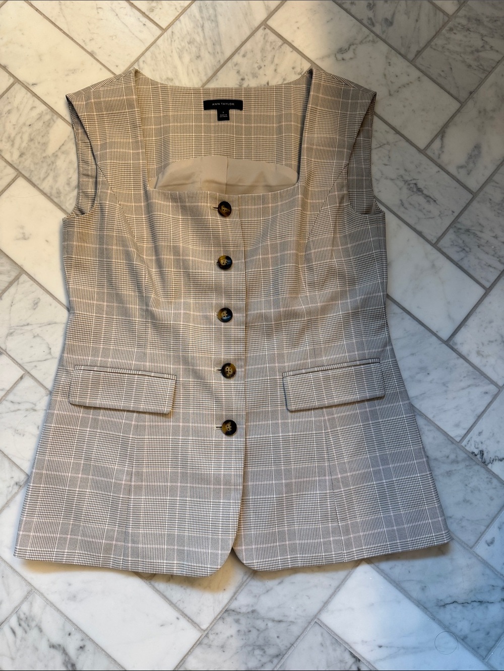 Ann Taylor Plaid Sleeveless Blazer Vest in Beige and Light Pink